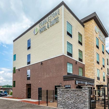 Cobblestone Hotel & Suites Hartford Exteriör bild